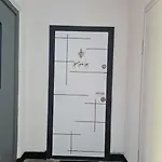 شقة домът на билкарката