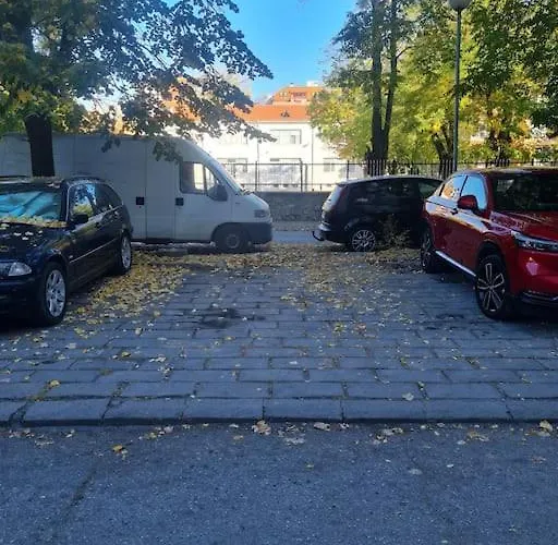 домът на билкарката * Plovdiv