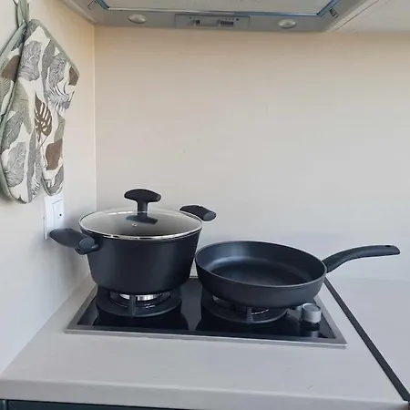 Apartment домът на билкарката *