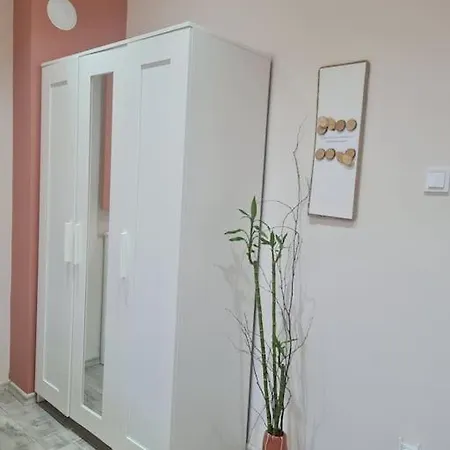 Apartment домът на билкарката *